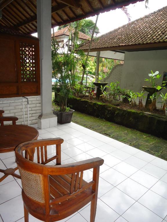 Hotel Bali Warma Denpasar Zimmer foto